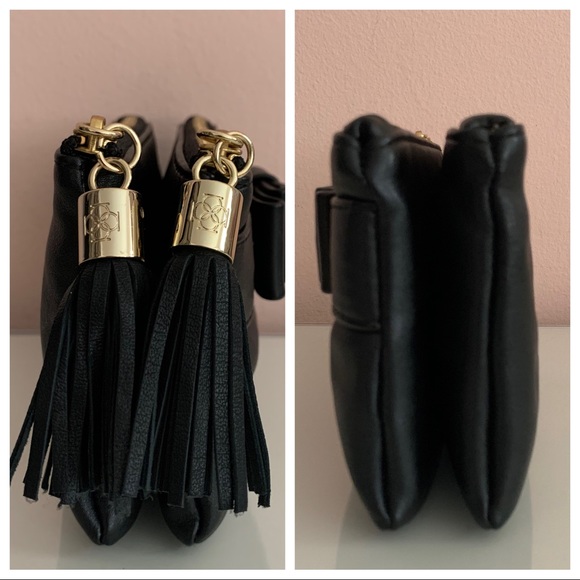 Ann Taylor 🎀 Bow Clutch with Double Tassels - Picture 4 of 8